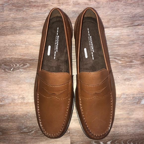 rockport leather penny loafer